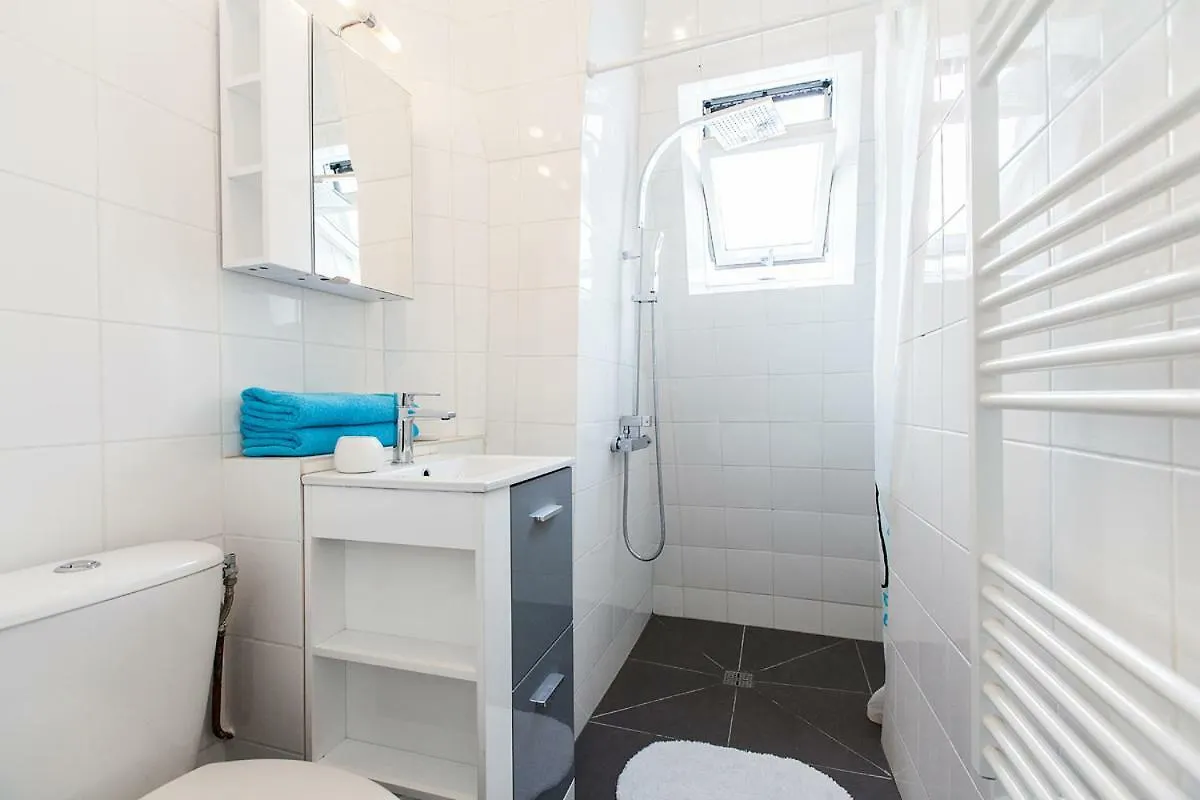 Appartement Charming 30M² Border Of Montmartre à Paris France