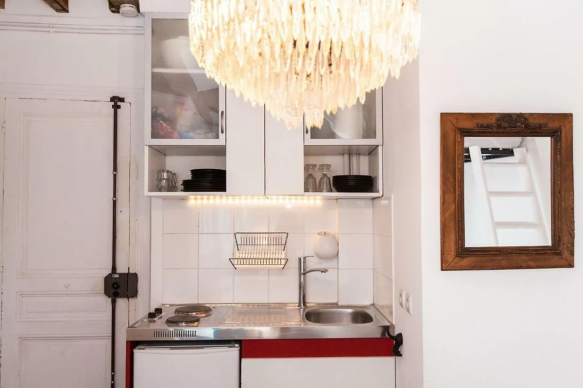 Appartement Charming 30M² Border Of Montmartre à Paris 0*,