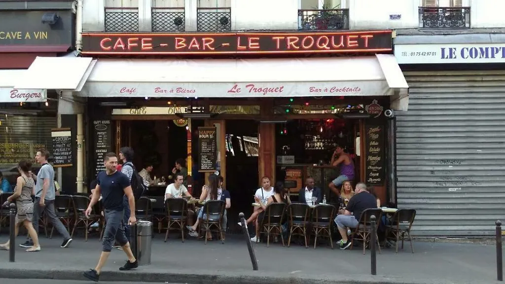 Charming 30M² Border Of Montmartre Apartment Paris