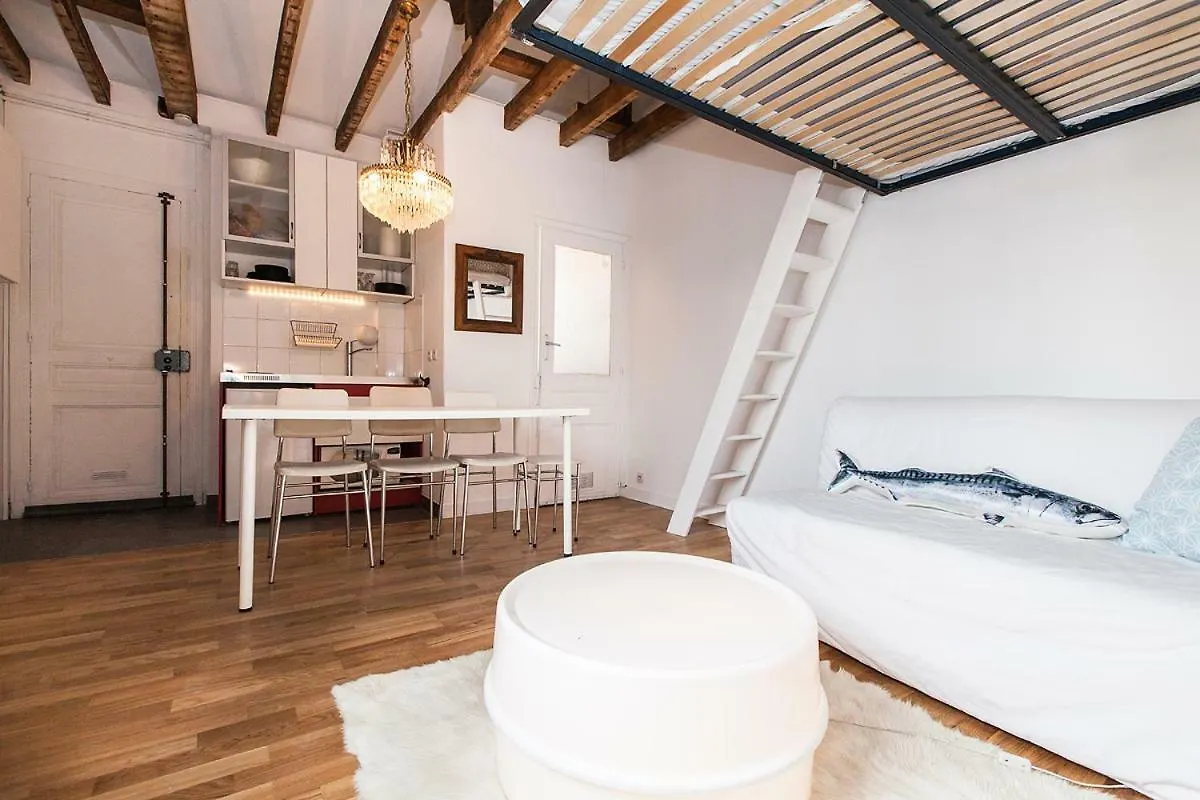 Ferienwohnung Charming 30M² Border Of Montmartre Paris Apartment